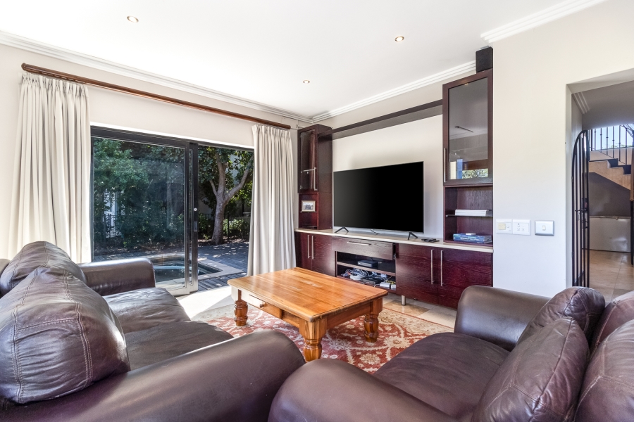 4 Bedroom Property for Sale in Pearl Valley at Val de Vie Western Cape